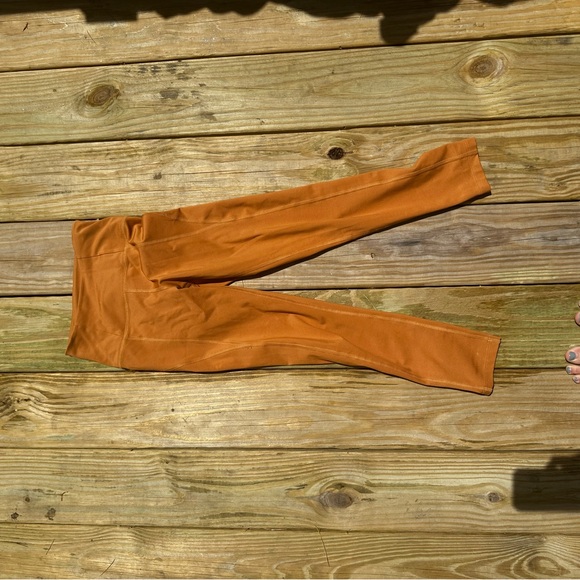 Girlfriend Collective Legging in Burnt Orange - Picture 4 of 4